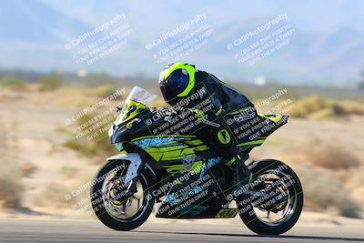 media/Oct-07-2023-CVMA (Sat) [[f84d08e330]]/Race 13 500 Supersport-350 Supersport/